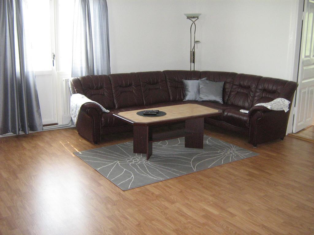 Ulricehamn Nilsagarden Apartment Phòng bức ảnh